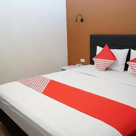 Ren'Z Hotel Bangka Island  المظهر الخارجي الصورة