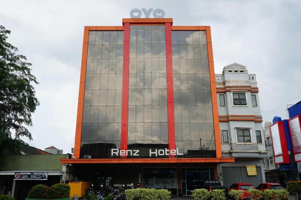 Ren'Z Hotel Bangka Island  المظهر الخارجي الصورة