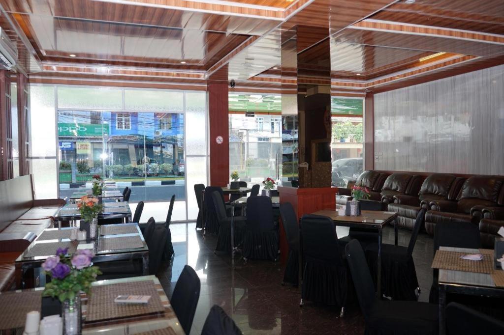 Ren'Z Hotel Bangka Island  المظهر الخارجي الصورة